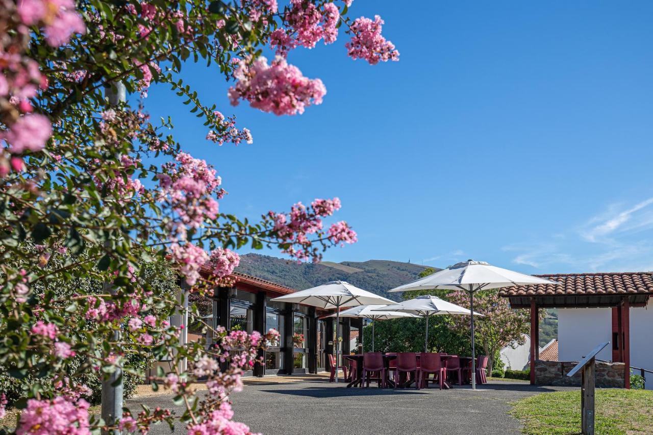 Vvf Pays Basque Saint-Etienne-De-Baigorry Hotel Exterior photo